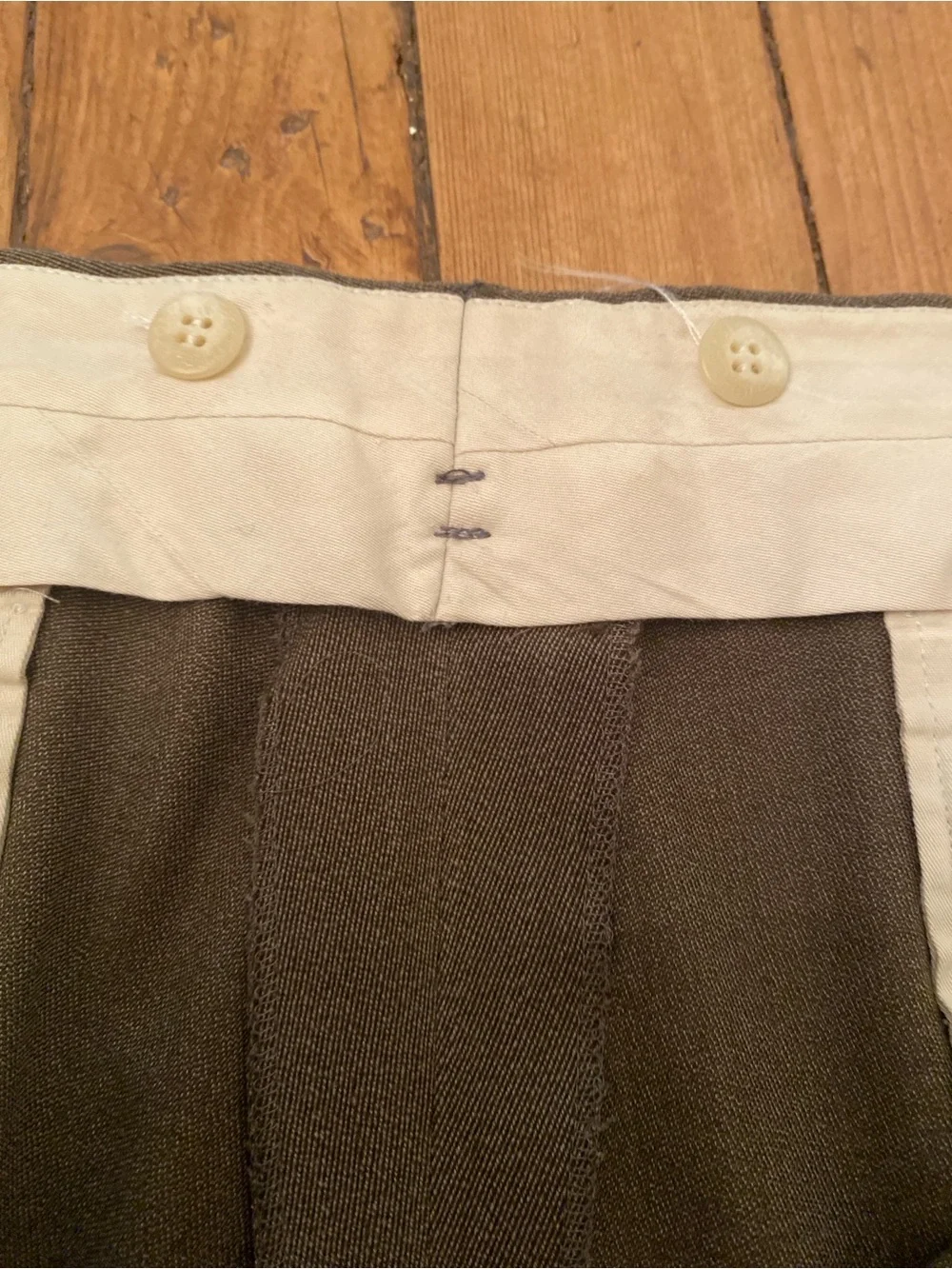 Polo Ralph Lauren Two-Piece olive green Suit Blazer & Trousers 42Long